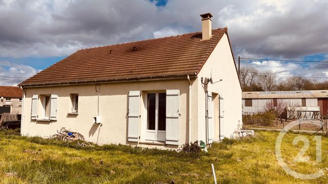 maison à vendre - 4 pièces - 75.0 m2 - LA FERTE GAUCHER - 77 - ILE-DE-FRANCE - Century 21 Lemaire Immobilier