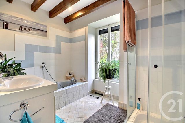 maison à vendre - 6 pièces - 170.0 m2 - LA FERTE GAUCHER - 77 - ILE-DE-FRANCE - Century 21 Lemaire Immobilier