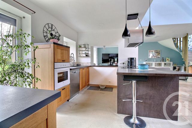 maison à vendre - 6 pièces - 170.0 m2 - LA FERTE GAUCHER - 77 - ILE-DE-FRANCE - Century 21 Lemaire Immobilier