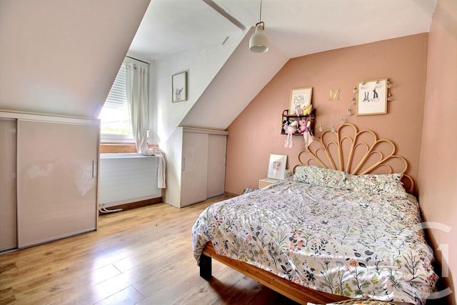 maison à vendre - 5 pièces - 145.0 m2 - MONTMIRAIL - 51 - CHAMPAGNE-ARDENNE - Century 21 Lemaire Immobilier