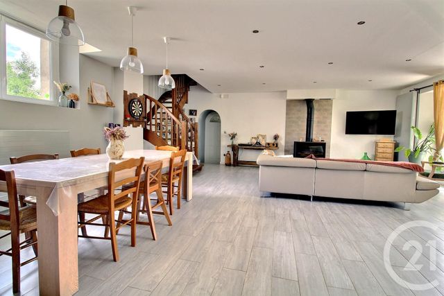 maison à vendre - 5 pièces - 145.0 m2 - MONTMIRAIL - 51 - CHAMPAGNE-ARDENNE - Century 21 Lemaire Immobilier