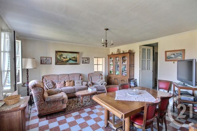 maison à vendre - 7 pièces - 134.0 m2 - ESTERNAY - 51 - CHAMPAGNE-ARDENNE - Century 21 Lemaire Immobilier