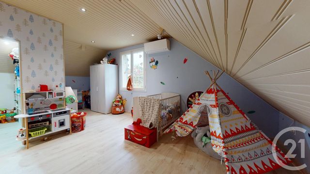 maison à vendre - 6 pièces - 122.0 m2 - LA FERTE GAUCHER - 77 - ILE-DE-FRANCE - Century 21 Lemaire Immobilier