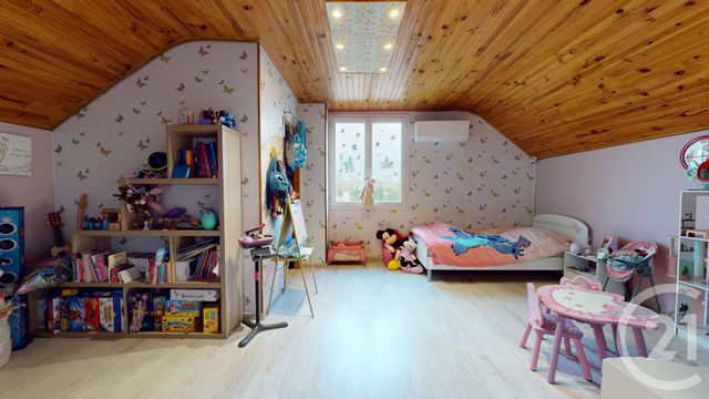 maison à vendre - 6 pièces - 122.0 m2 - LA FERTE GAUCHER - 77 - ILE-DE-FRANCE - Century 21 Lemaire Immobilier