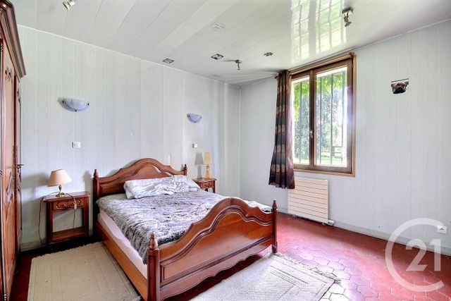 maison à vendre - 8 pièces - 280.0 m2 - LA FERTE GAUCHER - 77 - ILE-DE-FRANCE - Century 21 Lemaire Immobilier