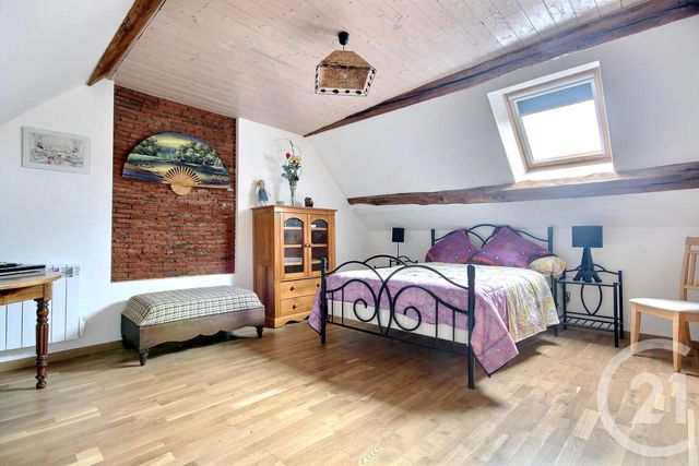 maison à vendre - 8 pièces - 146.0 m2 - MONTMIRAIL - 51 - CHAMPAGNE-ARDENNE - Century 21 Lemaire Immobilier