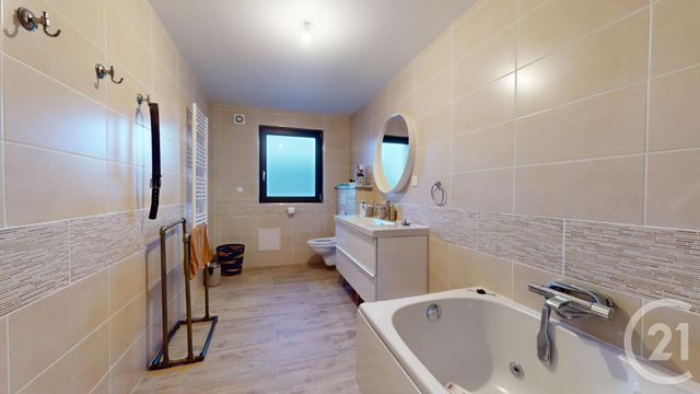 maison à vendre - 7 pièces - 220.0 m2 - LA FERTE GAUCHER - 77 - ILE-DE-FRANCE - Century 21 Lemaire Immobilier