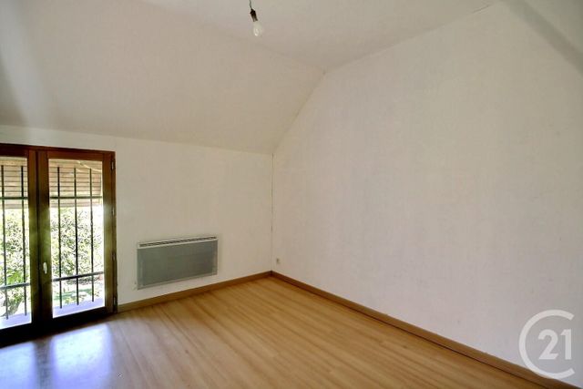 maison à vendre - 7 pièces - 213.0 m2 - LA FERTE GAUCHER - 77 - ILE-DE-FRANCE - Century 21 Lemaire Immobilier