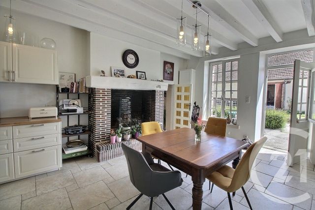 maison à vendre - 6 pièces - 249.0 m2 - SEZANNE - 51 - CHAMPAGNE-ARDENNE - Century 21 Lemaire Immobilier