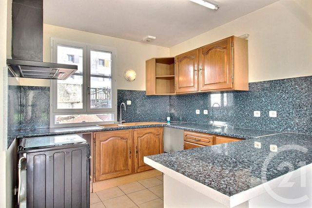 maison à vendre - 4 pièces - 94.0 m2 - LA FERTE GAUCHER - 77 - ILE-DE-FRANCE - Century 21 Lemaire Immobilier