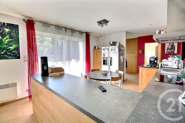 maison à vendre - 6 pièces - 175.0 m2 - LA FERTE GAUCHER - 77 - ILE-DE-FRANCE - Century 21 Lemaire Immobilier