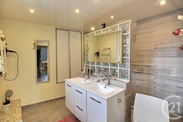 maison à vendre - 8 pièces - 144.0 m2 - SEZANNE - 51 - CHAMPAGNE-ARDENNE - Century 21 Lemaire Immobilier