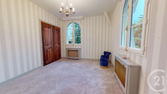 Afficher la photo en grand maison à vendre - 11 pièces - 340.0 m2 - SEZANNE - 51 - CHAMPAGNE-ARDENNE - Century 21 Lemaire Immobilier