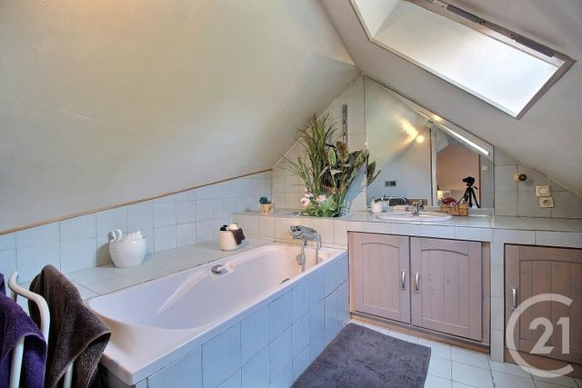 maison à vendre - 7 pièces - 198.0 m2 - SEZANNE - 51 - CHAMPAGNE-ARDENNE - Century 21 Lemaire Immobilier