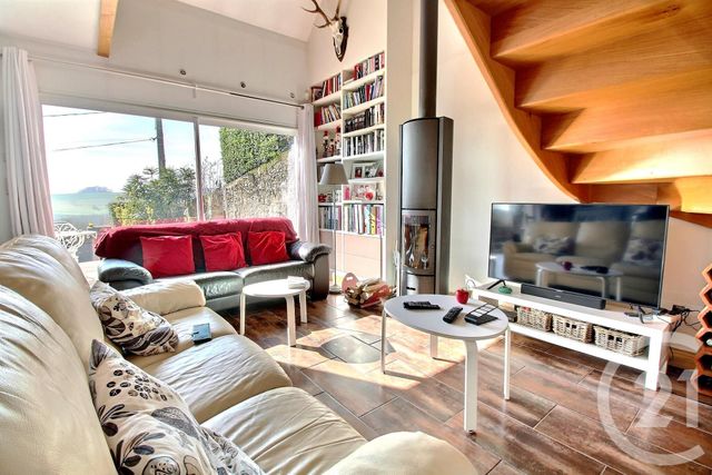 maison à vendre - 2 pièces - 55.0 m2 - MONTMIRAIL - 51 - CHAMPAGNE-ARDENNE - Century 21 Lemaire Immobilier