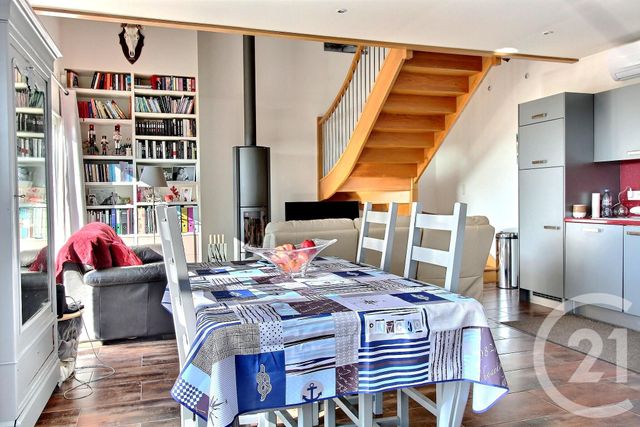 maison à vendre - 2 pièces - 55.0 m2 - MONTMIRAIL - 51 - CHAMPAGNE-ARDENNE - Century 21 Lemaire Immobilier