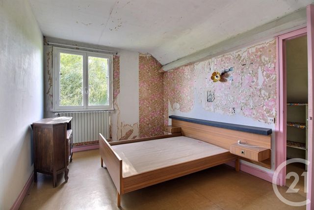 maison à vendre - 8 pièces - 165.0 m2 - MONTMIRAIL - 51 - CHAMPAGNE-ARDENNE - Century 21 Lemaire Immobilier