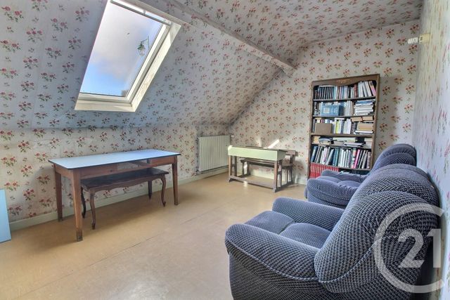 maison à vendre - 8 pièces - 165.0 m2 - MONTMIRAIL - 51 - CHAMPAGNE-ARDENNE - Century 21 Lemaire Immobilier