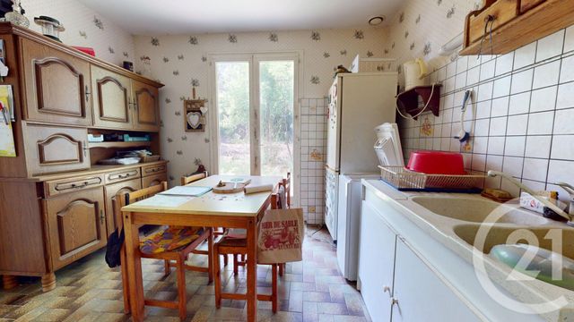 maison à vendre - 5 pièces - 120.0 m2 - MONTMIRAIL - 51 - CHAMPAGNE-ARDENNE - Century 21 Lemaire Immobilier