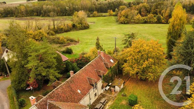 maison à vendre - 9 pièces - 326.0 m2 - MONTMIRAIL - 51 - CHAMPAGNE-ARDENNE - Century 21 Lemaire Immobilier