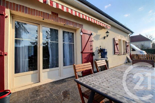 maison à vendre - 6 pièces - 130.0 m2 - NOGENT SUR SEINE - 10 - CHAMPAGNE-ARDENNE - Century 21 Lemaire Immobilier