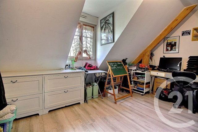 maison à vendre - 6 pièces - 130.0 m2 - NOGENT SUR SEINE - 10 - CHAMPAGNE-ARDENNE - Century 21 Lemaire Immobilier