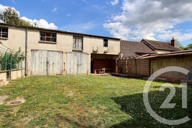 maison à vendre - 6 pièces - 157.0 m2 - NOGENT SUR SEINE - 10 - CHAMPAGNE-ARDENNE - Century 21 Lemaire Immobilier