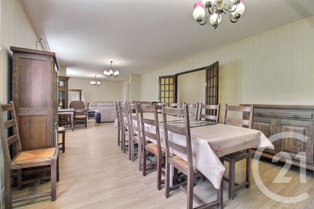 maison à vendre - 7 pièces - 182.86 m2 - MONTMIRAIL - 51 - CHAMPAGNE-ARDENNE - Century 21 Lemaire Immobilier