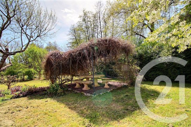 maison à vendre - 7 pièces - 182.86 m2 - MONTMIRAIL - 51 - CHAMPAGNE-ARDENNE - Century 21 Lemaire Immobilier