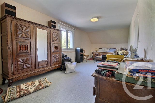 maison à vendre - 7 pièces - 182.86 m2 - MONTMIRAIL - 51 - CHAMPAGNE-ARDENNE - Century 21 Lemaire Immobilier