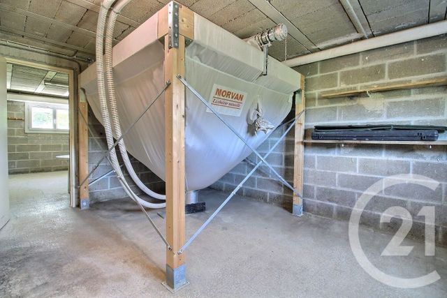 maison à vendre - 7 pièces - 182.86 m2 - MONTMIRAIL - 51 - CHAMPAGNE-ARDENNE - Century 21 Lemaire Immobilier