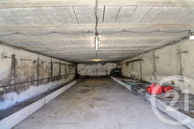 maison à vendre - 7 pièces - 182.86 m2 - MONTMIRAIL - 51 - CHAMPAGNE-ARDENNE - Century 21 Lemaire Immobilier