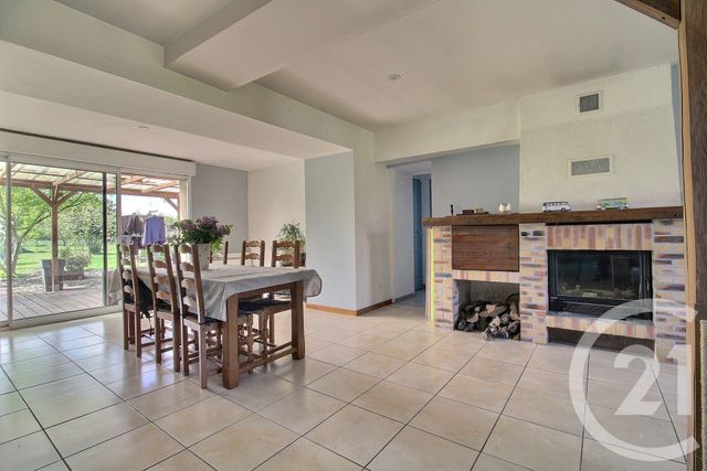 maison à vendre - 6 pièces - 210.26 m2 - NOGENT SUR SEINE - 10 - CHAMPAGNE-ARDENNE - Century 21 Lemaire Immobilier