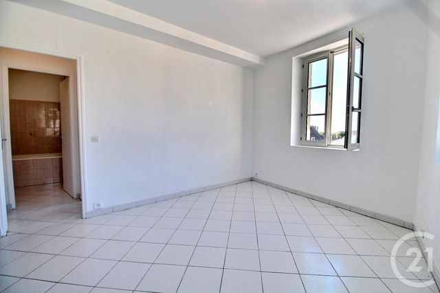 maison à vendre - 9 pièces - 126.99 m2 - SEZANNE - 51 - CHAMPAGNE-ARDENNE - Century 21 Lemaire Immobilier