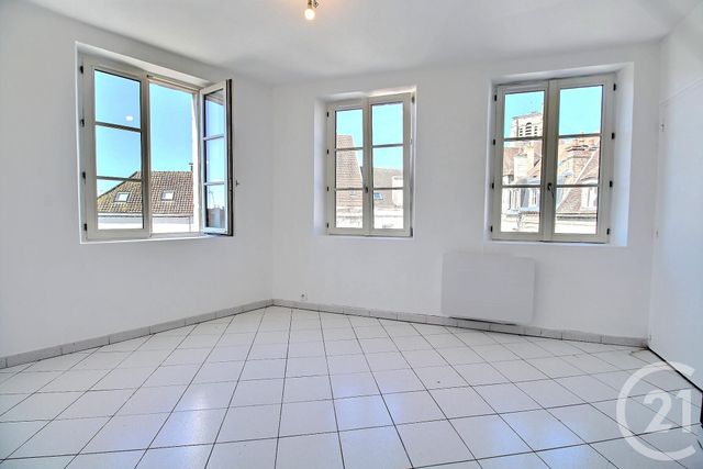 maison à vendre - 9 pièces - 126.99 m2 - SEZANNE - 51 - CHAMPAGNE-ARDENNE - Century 21 Lemaire Immobilier