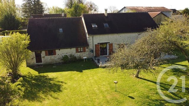 maison à vendre - 7 pièces - 135.12 m2 - LA FERTE GAUCHER - 77 - ILE-DE-FRANCE - Century 21 Lemaire Immobilier